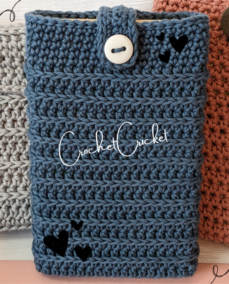 Cricket’s Crochet Book Sleeve Tutorial with Royal Ridge Stripes